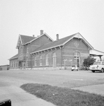 150678 Gezicht op het N.S.-station Sliedrecht te Sliedrecht.